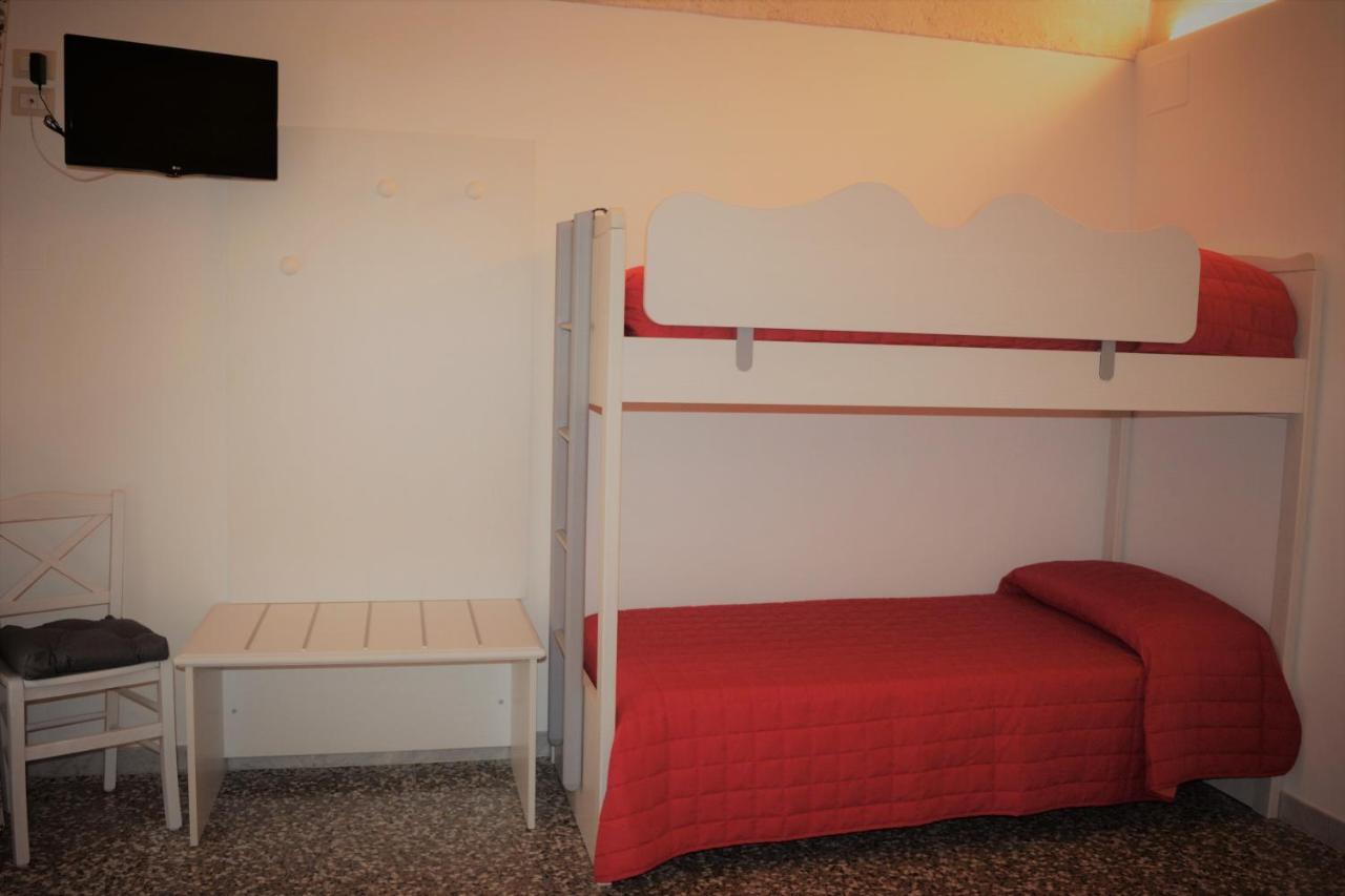 Il Rifugio Di Laerte Bed and Breakfast Laterza Buitenkant foto